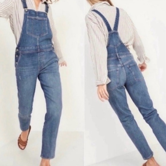 Old Navy Pants - Old Navy Blue Denim Distressed Medium Wash Skinny Straight Leg Overalls size 12